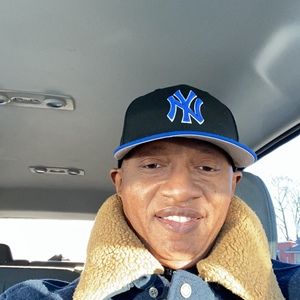 Meet your Posher, Dwight